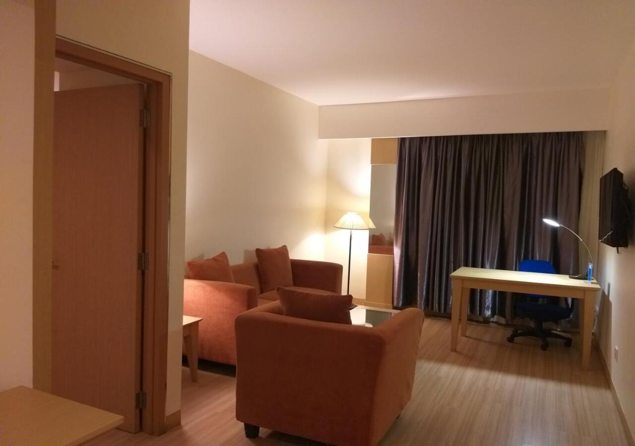 迪格兰德酒店 Batam 外观 照片