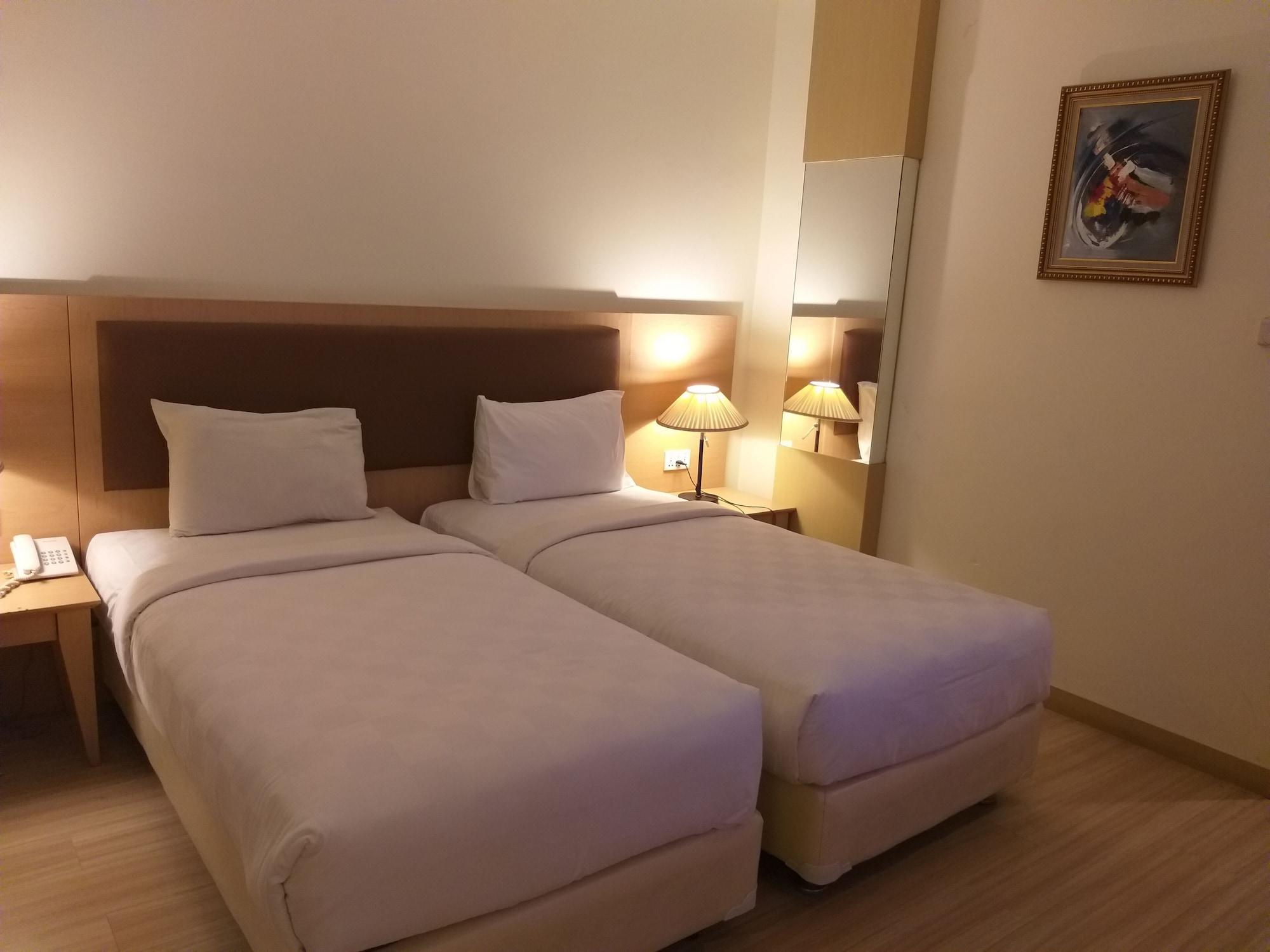 迪格兰德酒店 Batam 外观 照片