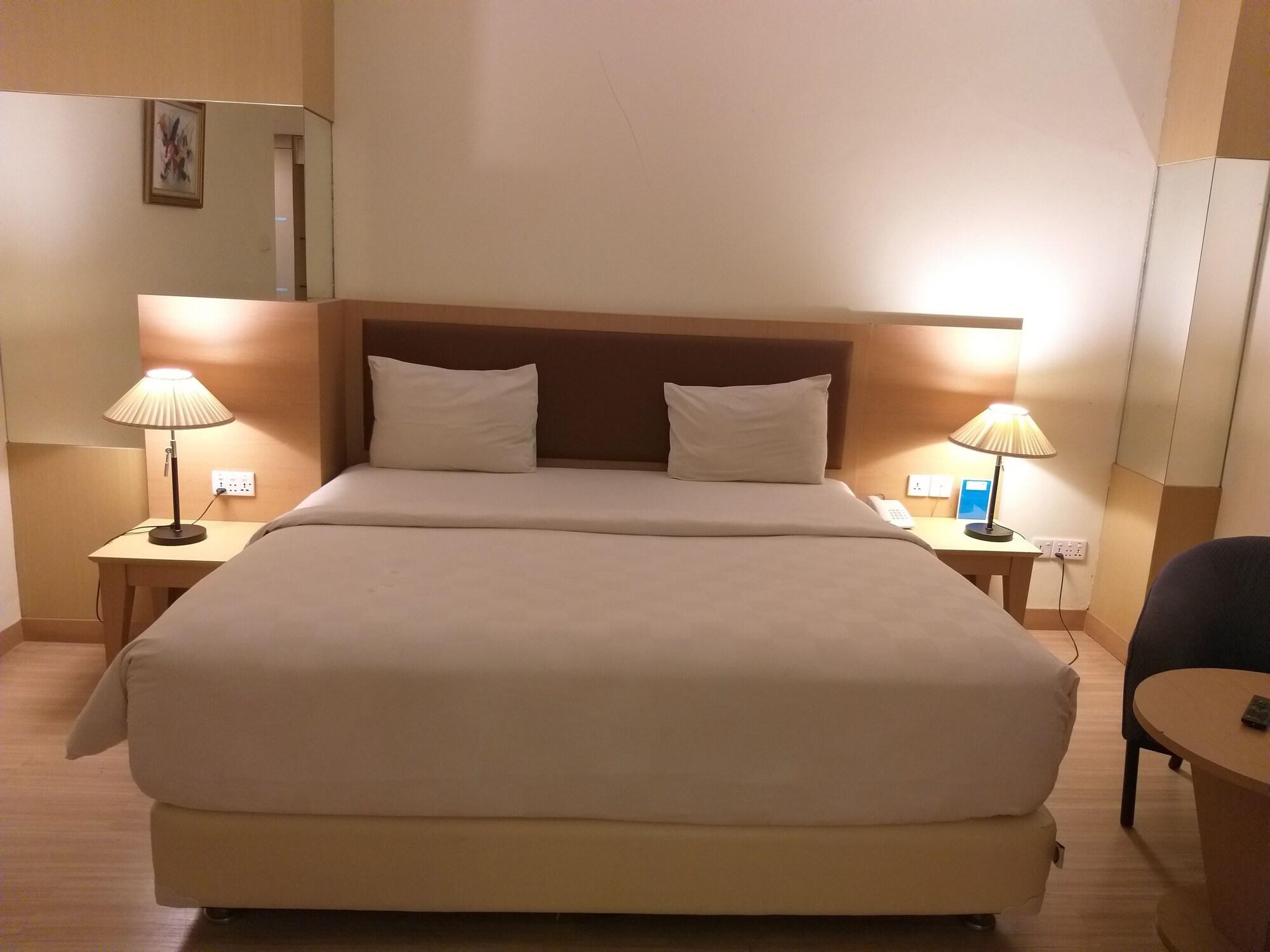 迪格兰德酒店 Batam 外观 照片