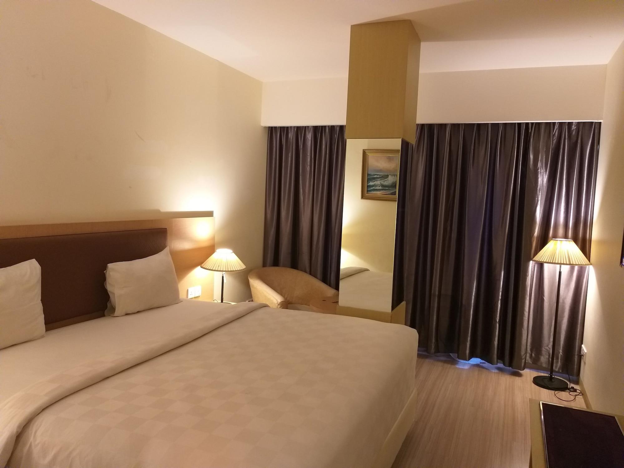 迪格兰德酒店 Batam 外观 照片