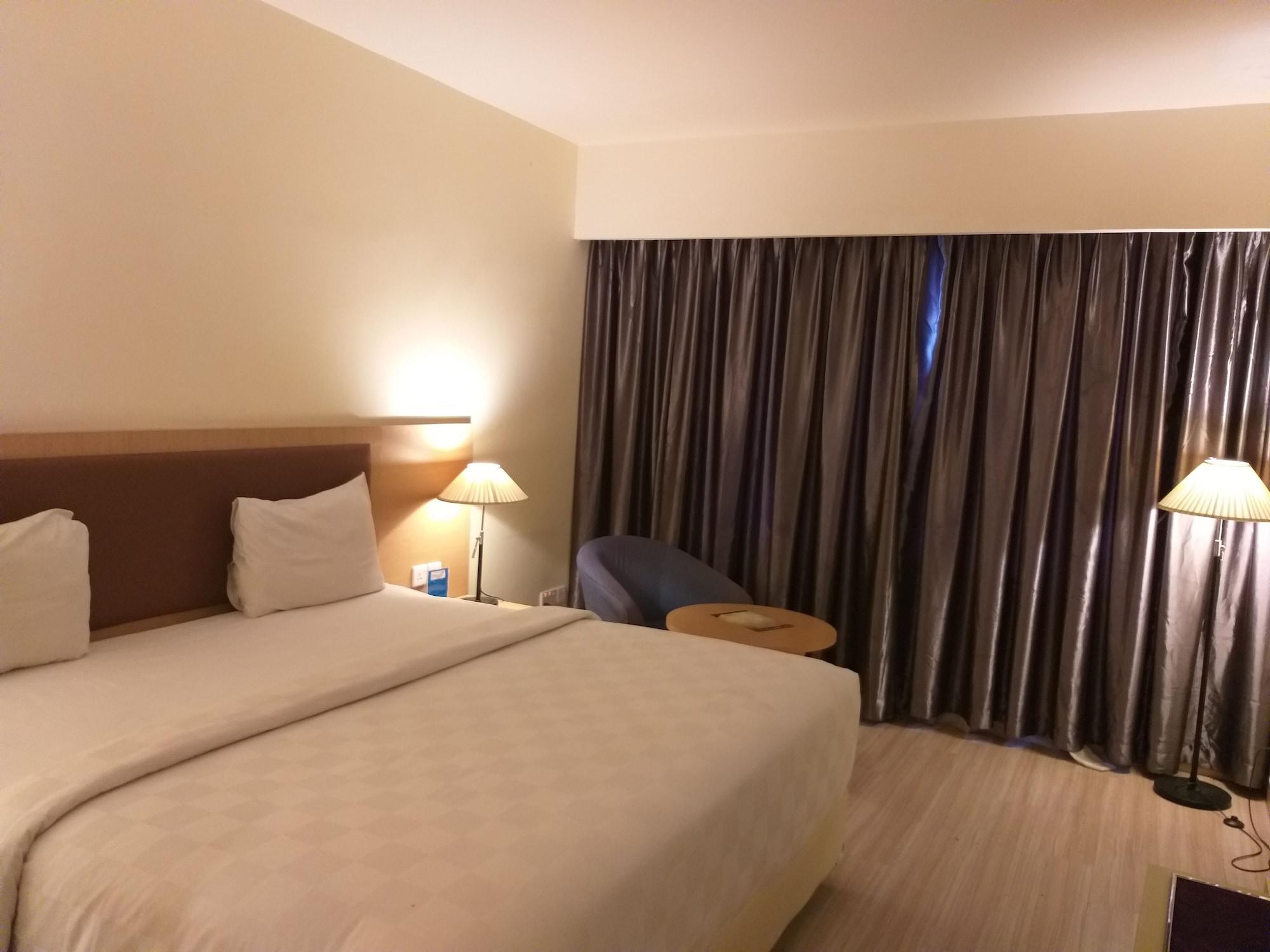 迪格兰德酒店 Batam 外观 照片
